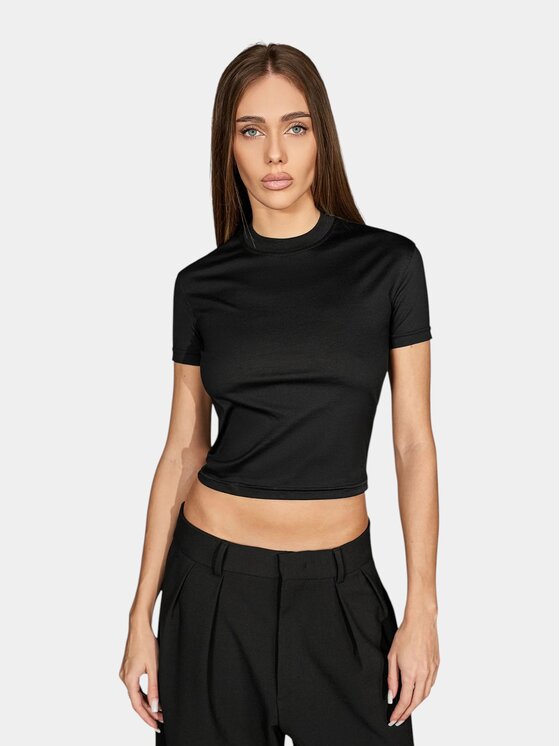 MADE BY SOCIETY MADE BY SOCIETY T-Shirt Noir Élément - T27904 Czarny Basic Fit