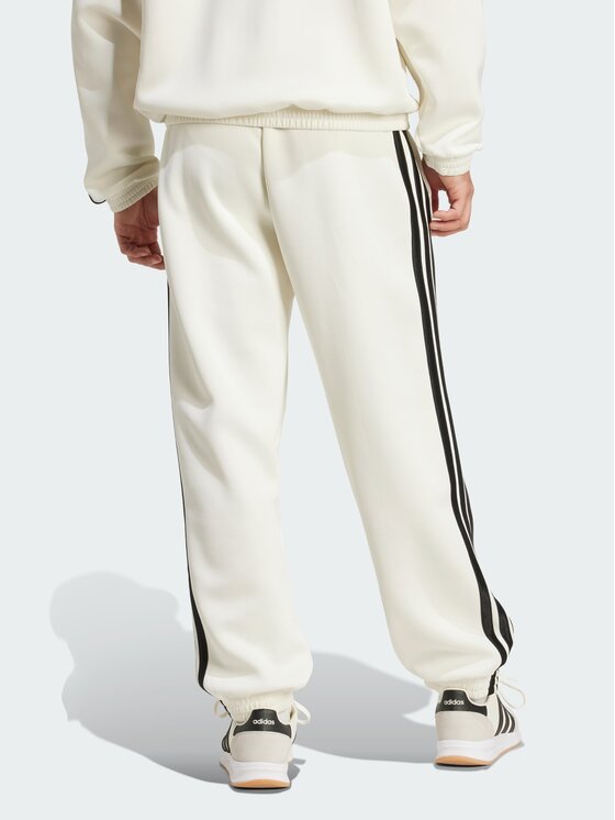 adidas adidas Spodnie dresowe 151845 Biały Loose Fit