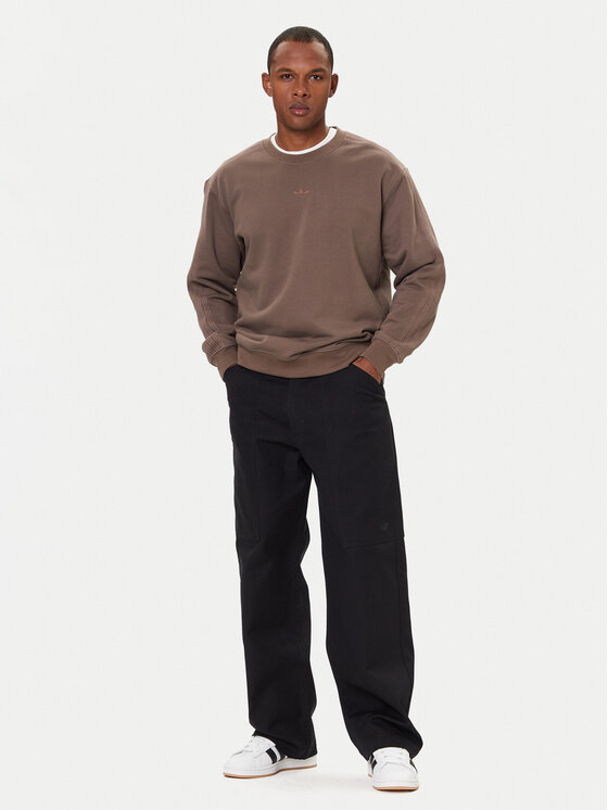 adidas adidas Hlače iz tkanine Utility JY2770 Črna Regular Fit