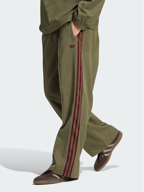 adidas adidas Spodnie materiałowe 161544 Zielony Oversize