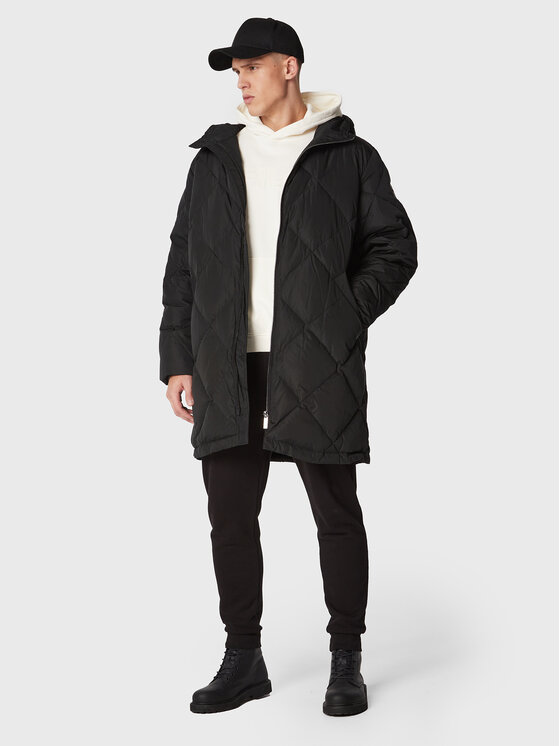 Calvin Klein Calvin Klein Kurtka puchowa Modern Comfort K10K110322 Czarny Relaxed Fit