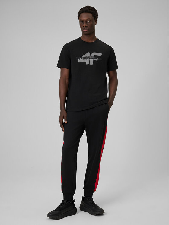 4F 4F T-Shirt SPORTS CLUB Czarny Regular Fit
