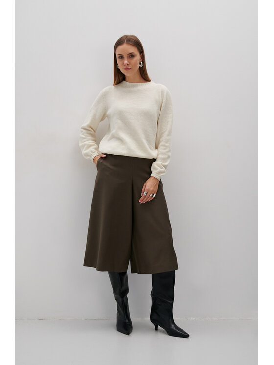Fobya Fobya Sweter F2051 Écru Basic Fit