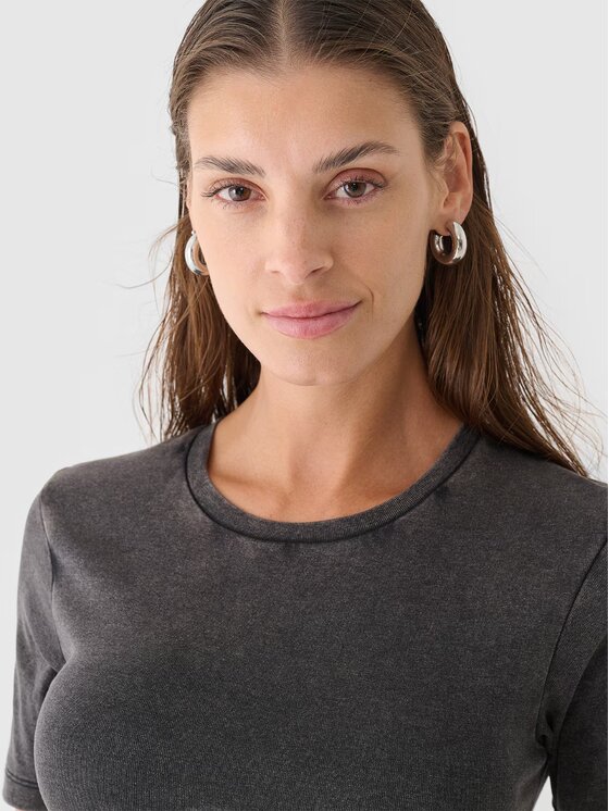 4F 4F Top 4FRAW24TTSHF2581-20S Czarny Slim Fit