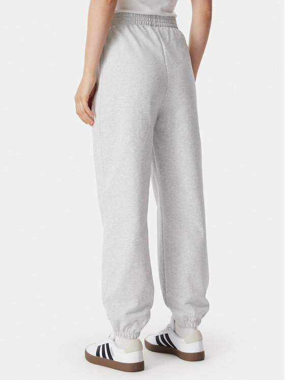 adidas adidas Teplákové nohavice Kit Small Logo Regular Cuffed KU7941 Sivá Regular Fit