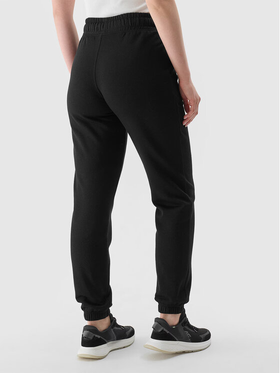 4F 4F Pantaloni da tuta 4FWMM00TTROF1137-20S Nero Regular Fit