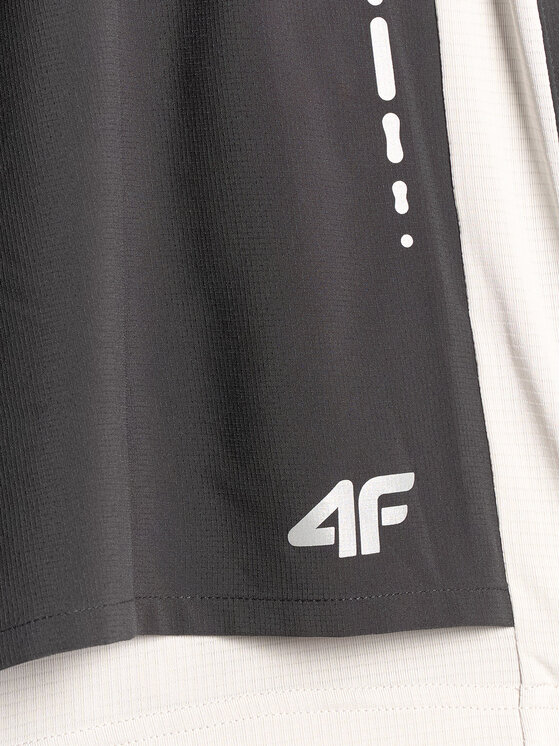 4F 4F Szorty sportowe FLOW MOTION Czarny Regular Fit