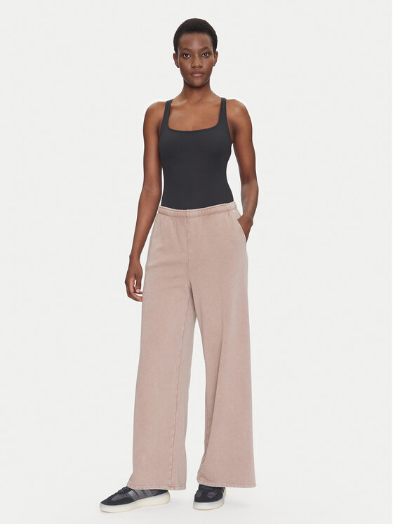Girlfriend Collective Girlfriend Collective Bodi Penny 5013 Črna Slim Fit
