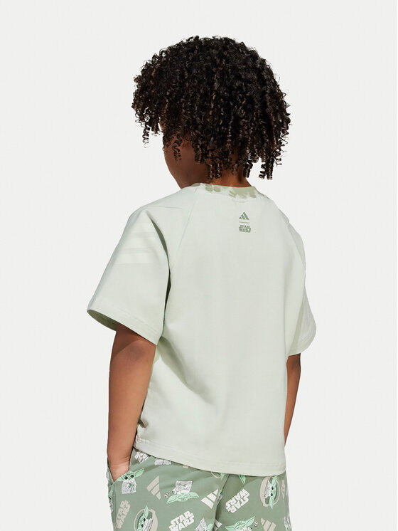 adidas adidas Komplekti kuuluvad t-särk ja šortsid Star Wars The Mandalorian™ JF3648 Roheline Regular Fit