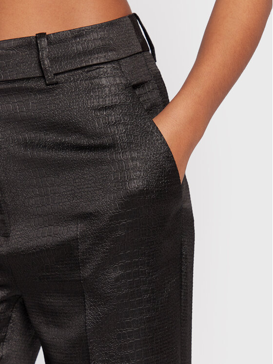 Pantaloni di tessuto W3RB11 WF562 Nero Regular Fit...