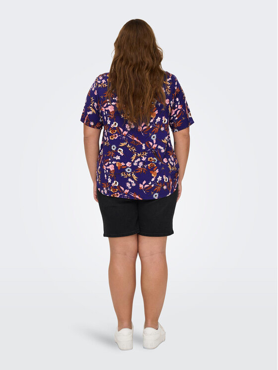 Blusa ONLY Carmakoma