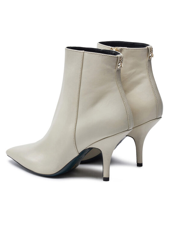 Patrizia Pepe Patrizia Pepe Botine 8Y0094/L048-W338 Écru
