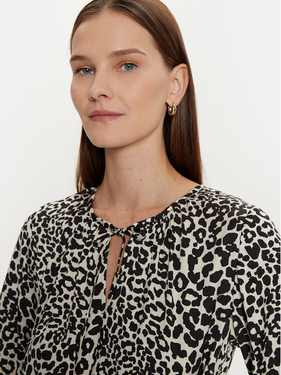 Olsen Olsen Sukienka koszulowa 13001793 Czarny Regular Fit