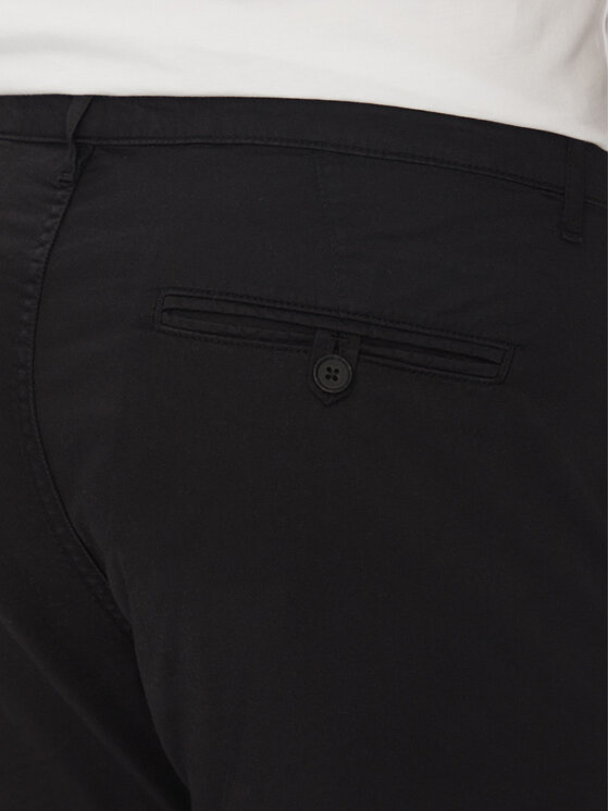 KARL LAGERFELD KARL LAGERFELD Szorty materiałowe 265812 552829 Czarny Regular Fit