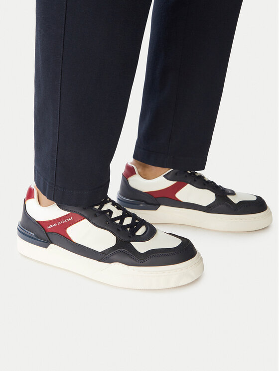 Armani Exchange Armani Exchange Sneakers XUX219 XV857 MZ266 Weiß