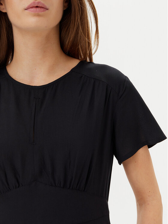 Volcom Volcom Rochie de zi Surfpunk B1312418 Negru Regular Fit