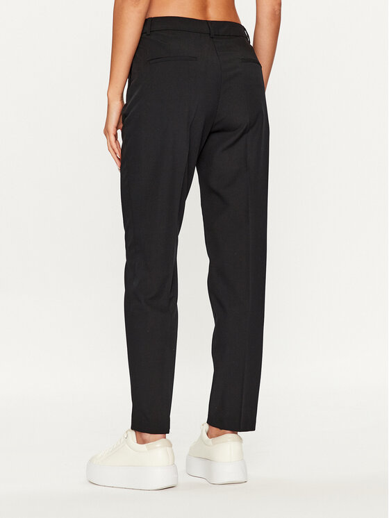 United Colors Of Benetton United Colors Of Benetton Chinos kelnes 40K6DF046 Juoda Regular Fit