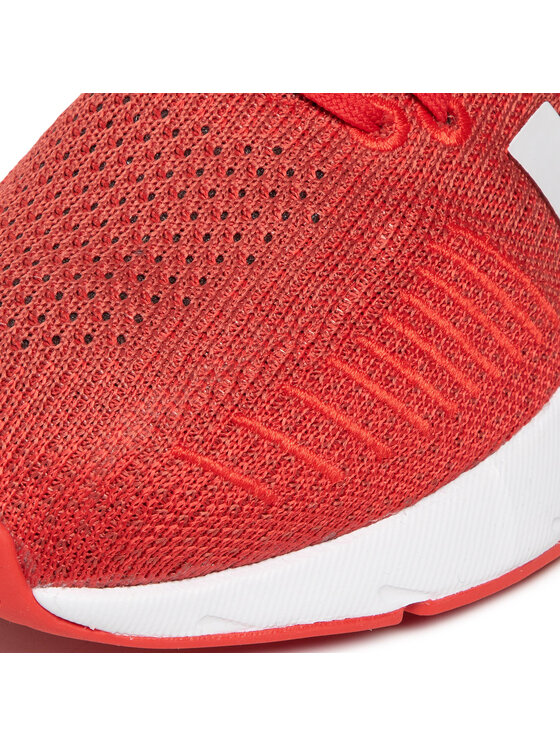 adidas adidas Sneakersy Swift Run 22 GZ3497 Czerwony