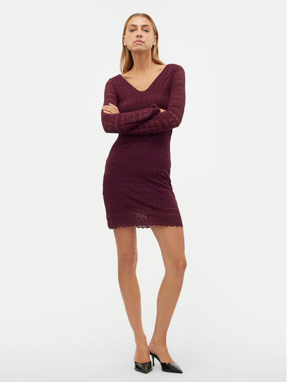 Vero Moda Vero Moda Koktejlové šaty Zoe 10315445 Bordó Slim Fit