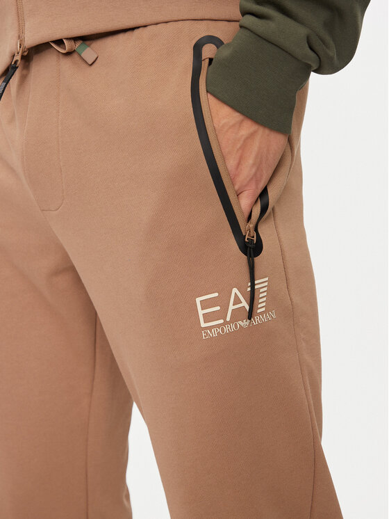 EA7 Emporio Armani EA7 Emporio Armani Tuta 6DPV60 PJVTZ 1745 Beige Regular Fit