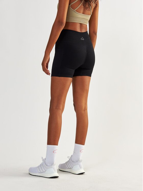 BeShaped BeShaped Szorty sportowe z Kieszeniami Lift Me Up Czarny Shaping Fit
