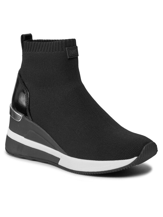 MICHAEL Michael Kors MICHAEL Michael Kors Botki Skyler Bootie 43F7SKFE5D Czarny