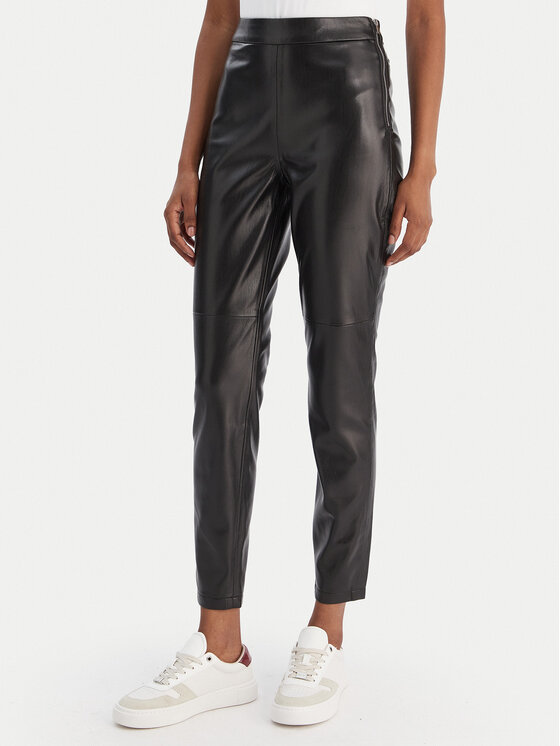 BOSS BOSS Hlače od imitacije kože C_Taskin 50551469 Crna Slim Fit