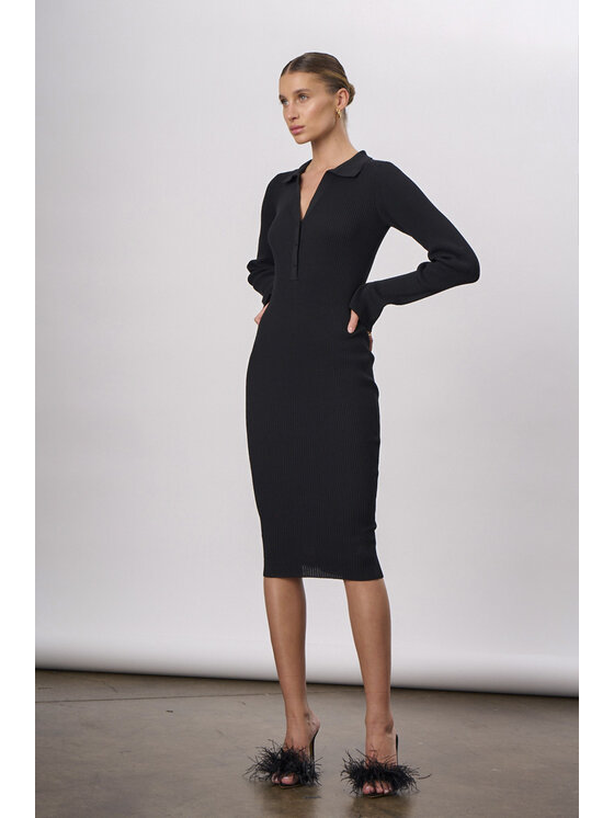 La Mania La Mania Úpletové šaty DOROTHY Čierna Classic Fit