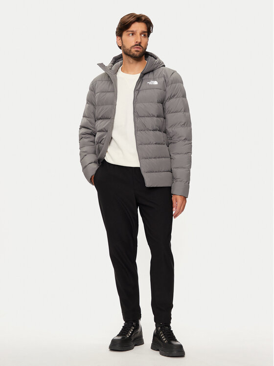 The North Face Geacă din puf Aconcaqua NF0A84I1 Gri Regular Fit