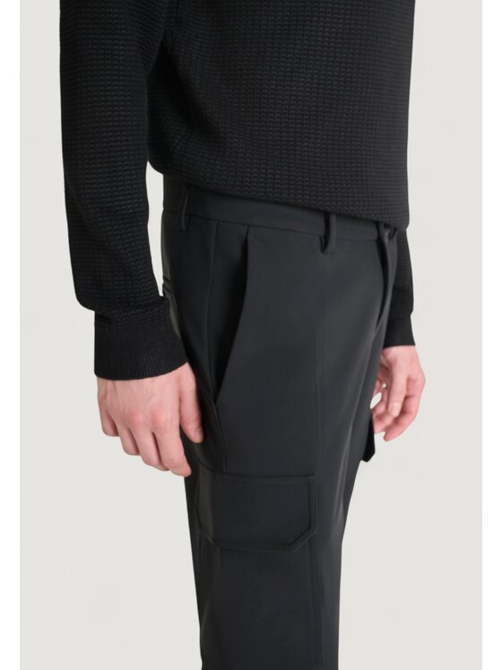 Antony Morato Antony Morato Pantaloni chino BJORN SKINNY FIT WITH METAL BADGE Nero Skin Fit