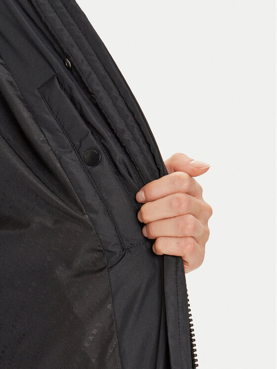 Pepe Jeans Pepe Jeans Žieminė striukė Bibi PL402437 Juoda Loose Fit