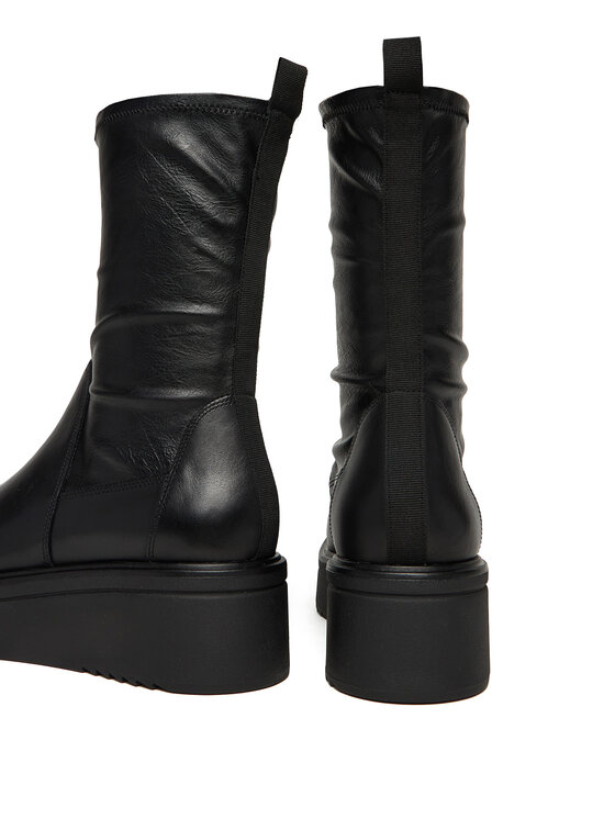 Vagabond Shoemakers Vagabond Shoemakers Škornji Tara 6046-002-20 Črna