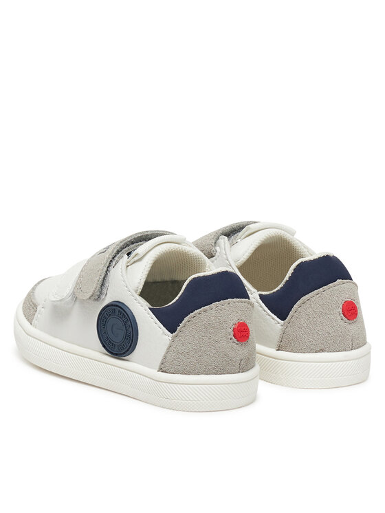 Gioseppo Gioseppo Tossud Hanson 74971-P Valge