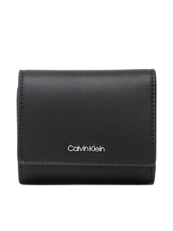 Calvin Klein Малък дамски портфейл Ck Must Trifold Xs K60K610370 Черен