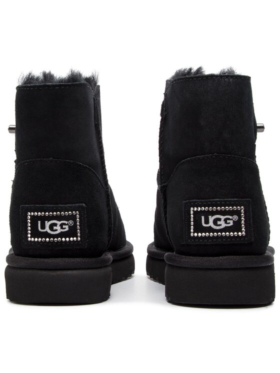 ugg mini turnlock