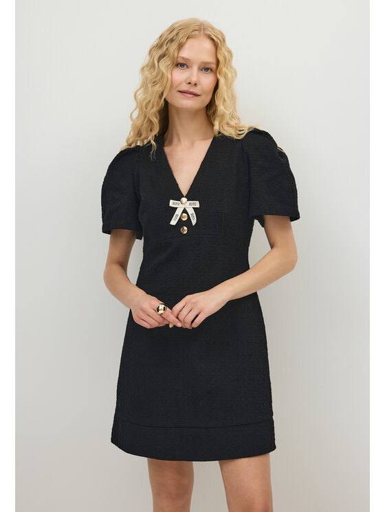 BIZUU BIZUU Koktejlové šaty TIBA BLACK A-LINE MINI TWEED DRESS Černá Standard Fit