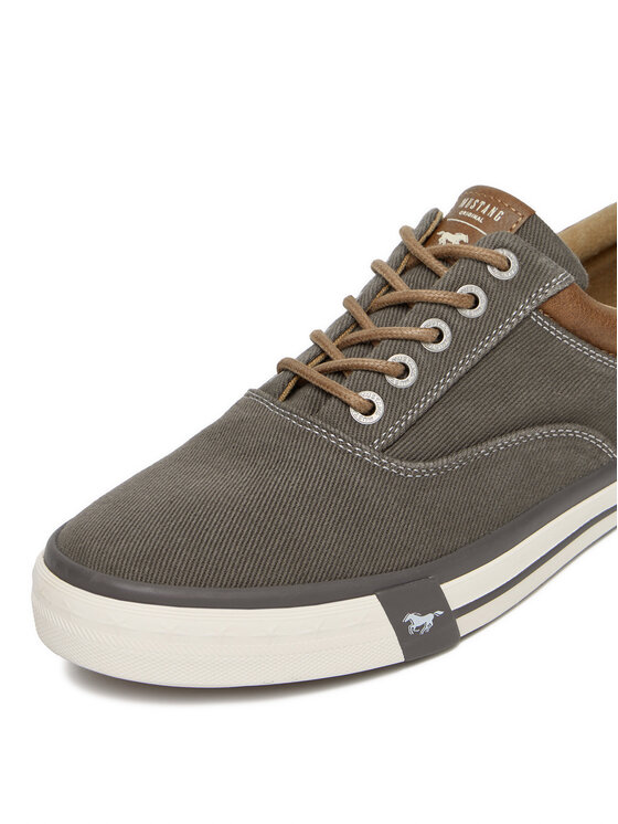 Mustang Mustang Sneakers aus Stoff 4072-315 Beige