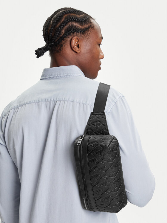 Armani Exchange Armani Exchange Ľadvinka XM000844 AF12133 UC001 Čierna