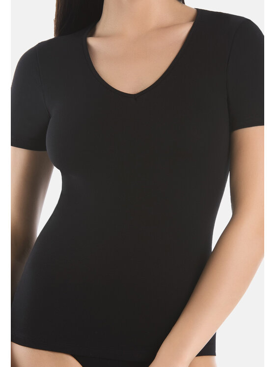 Teyli Teyli T-Shirt Koszulka bawełniana dekolt V Czarny Standard Fit