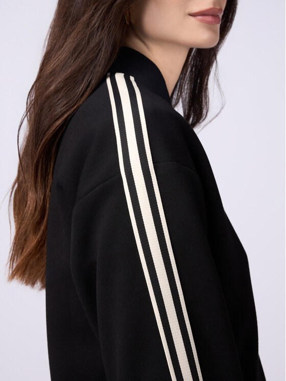 Oltre Oltre Felpa G952J004218N0Z3 Nero Cropp Fit