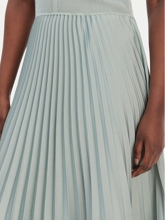 BOSS BOSS Vsakodnevna obleka Fadridi 50535658 Zelena Regular Fit