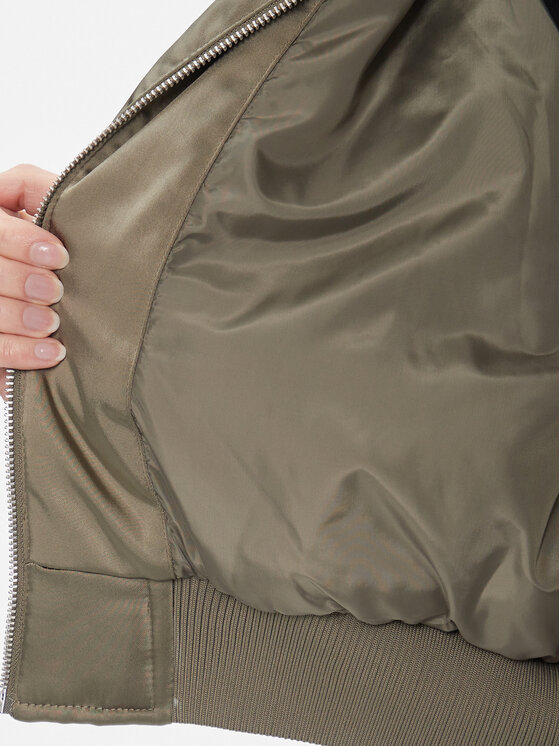 Calvin Klein Jeans Calvin Klein Jeans Яке бомбър J20J222591 Зелен Regular Fit