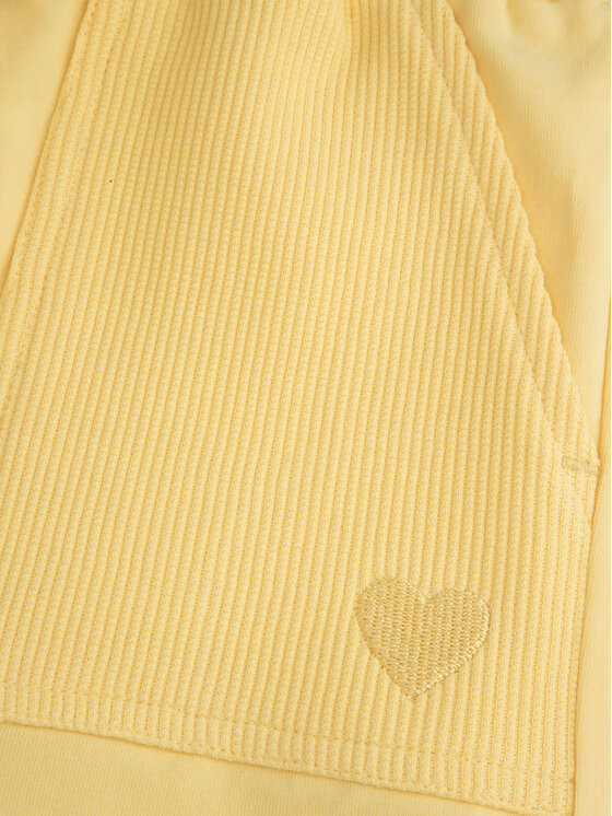 Coccodrillo Coccodrillo Auduma šorti WC5121401HGK Dzeltens Regular Fit