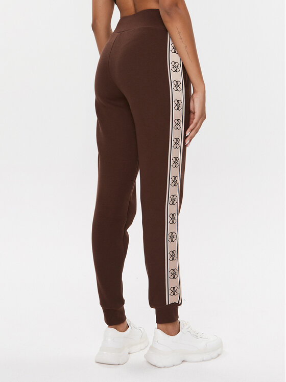Guess Guess Долнище анцуг V2YB15 KB3P2 Кафяв Regular Fit