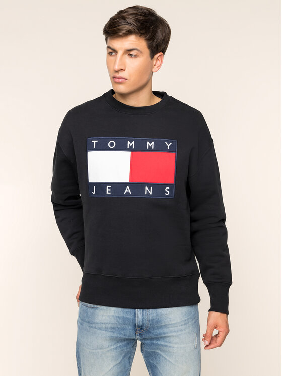 tommy flag jeans