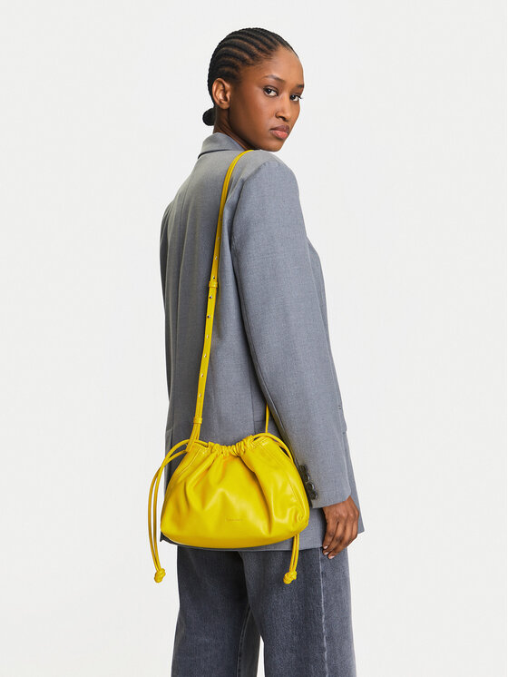 Calvin Klein Jeans Calvin Klein Jeans Kabelka Drawstring Crossbody26 LV04K3060G Žltá