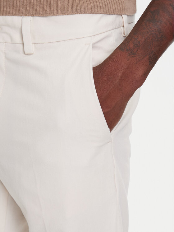 BOSS BOSS Chino nohavice P-Kaiton1 50543945 Écru Slim Fit