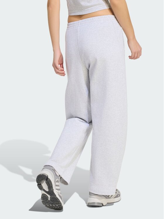 adidas adidas Spodnie materiałowe 165478 Szary jasny Regular Fit