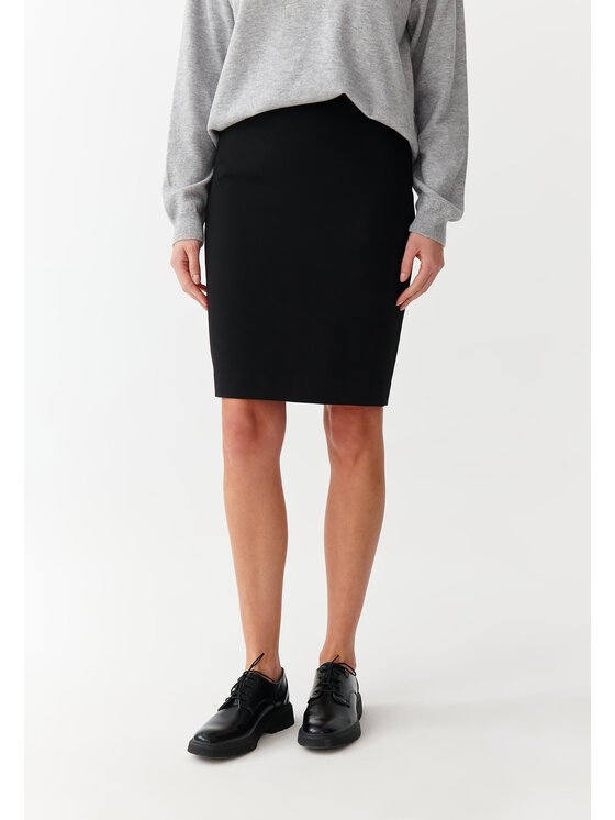 TATUUM TATUUM Midi sukňa MONO 1 Čierna Close Fit