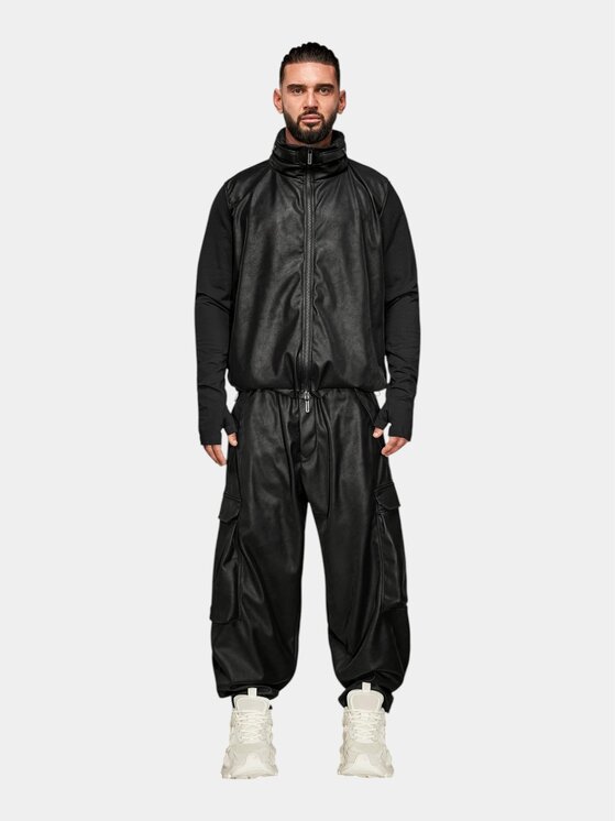 MADE BY SOCIETY MADE BY SOCIETY Spodnie materiałowe SHAPE - P17814 Czarny Basic Fit